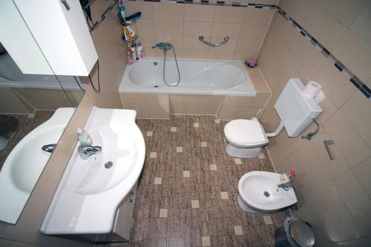 4 Bedroom Apartment In Tisno Dış mekan fotoğraf